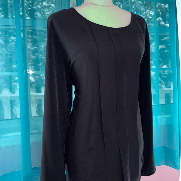 Susan Graver Classic Black Layered Pleated Front Long Sleeve Blouse Size XL - Picture 3 of 7